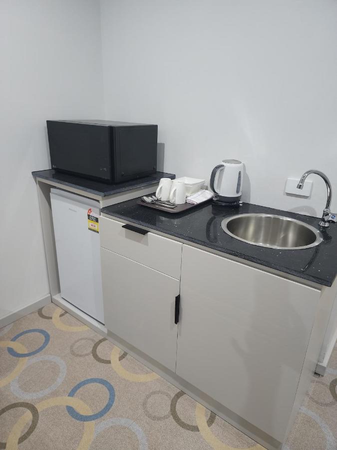 Vualiku Hotel & Apartments Нади Екстериор снимка