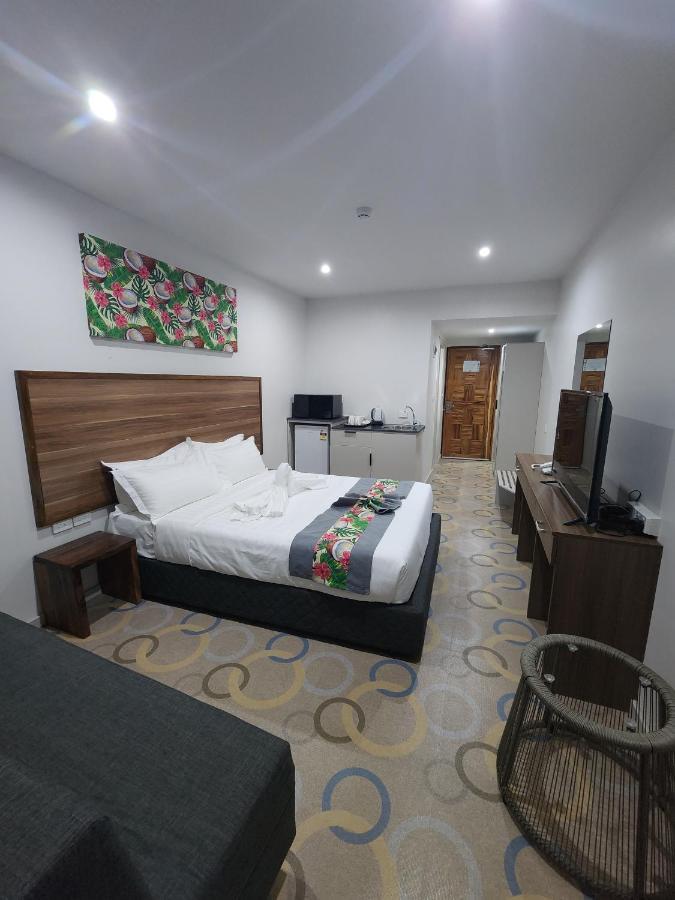 Vualiku Hotel & Apartments Нади Екстериор снимка